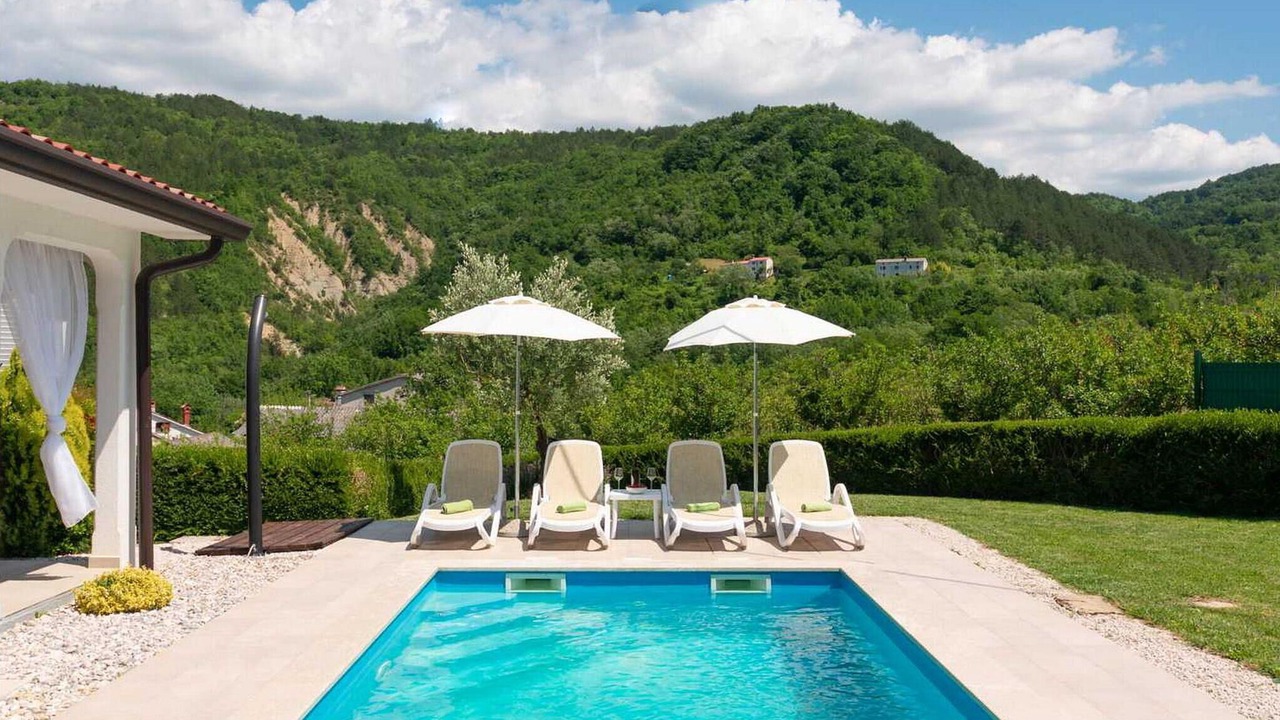 Photo of Outdoor in Kaldir
