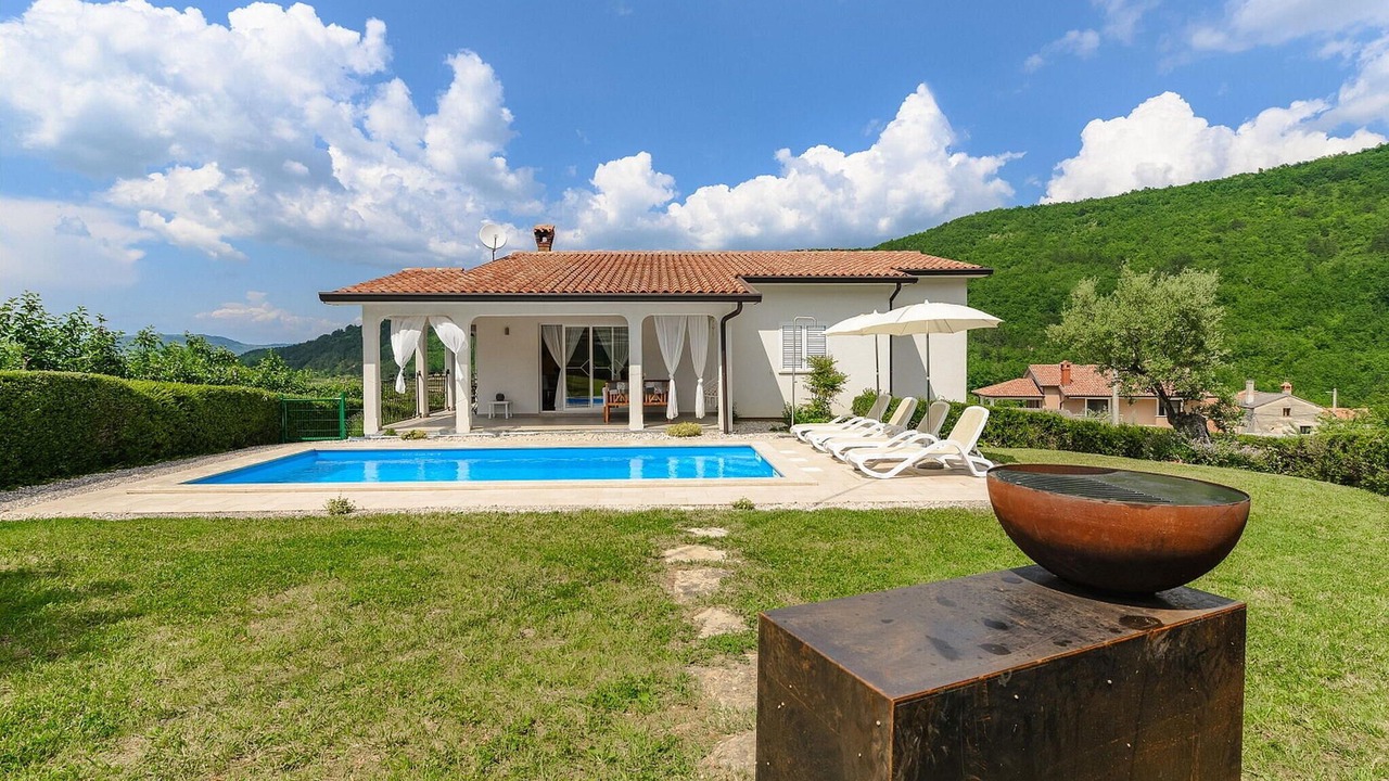 Photo of Outdoor in Kaldir