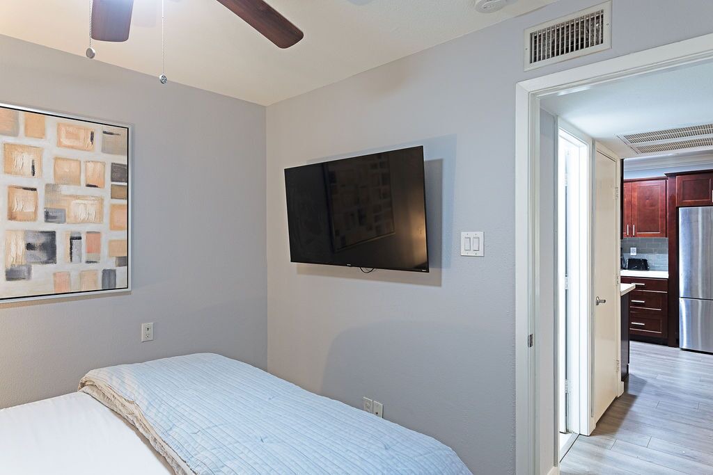Photo of Bedroom in South Central Houston