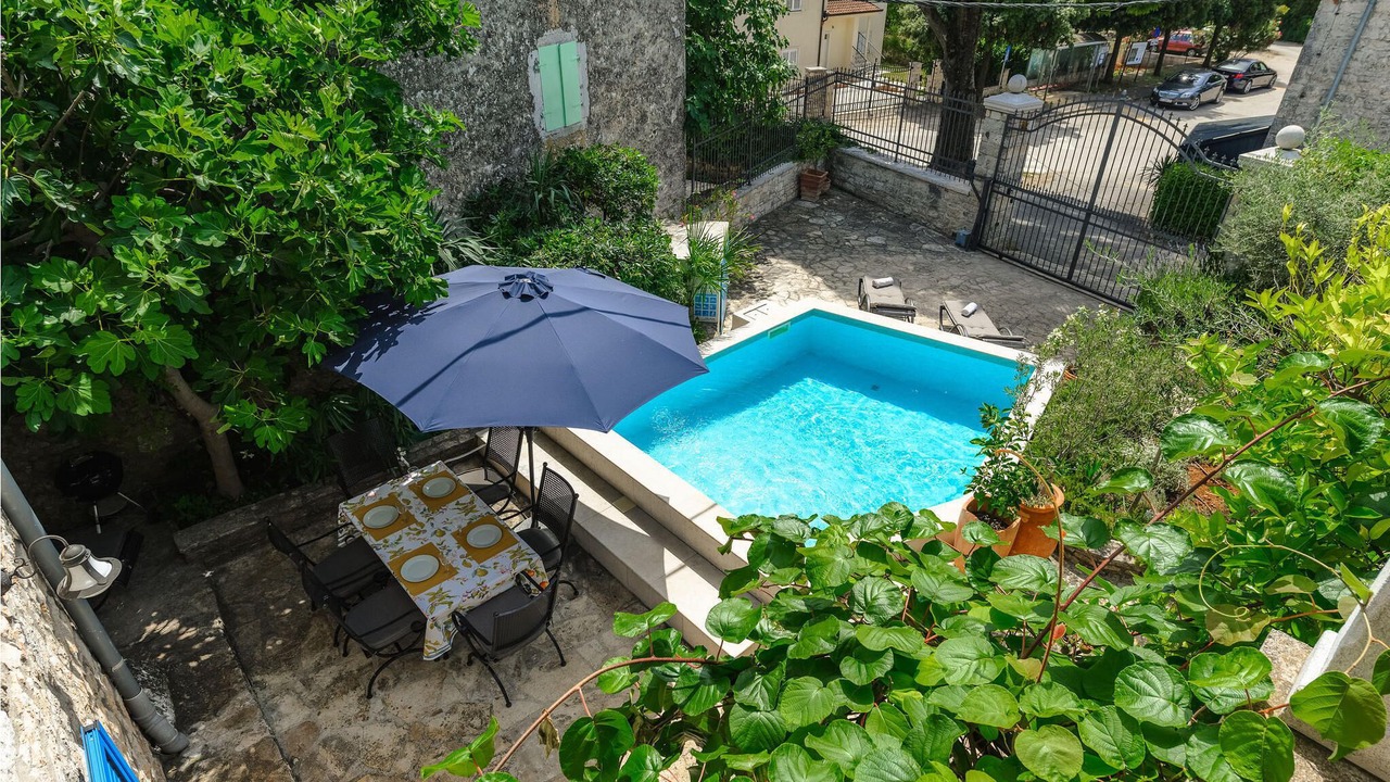Photo of Outdoor in Musalez
