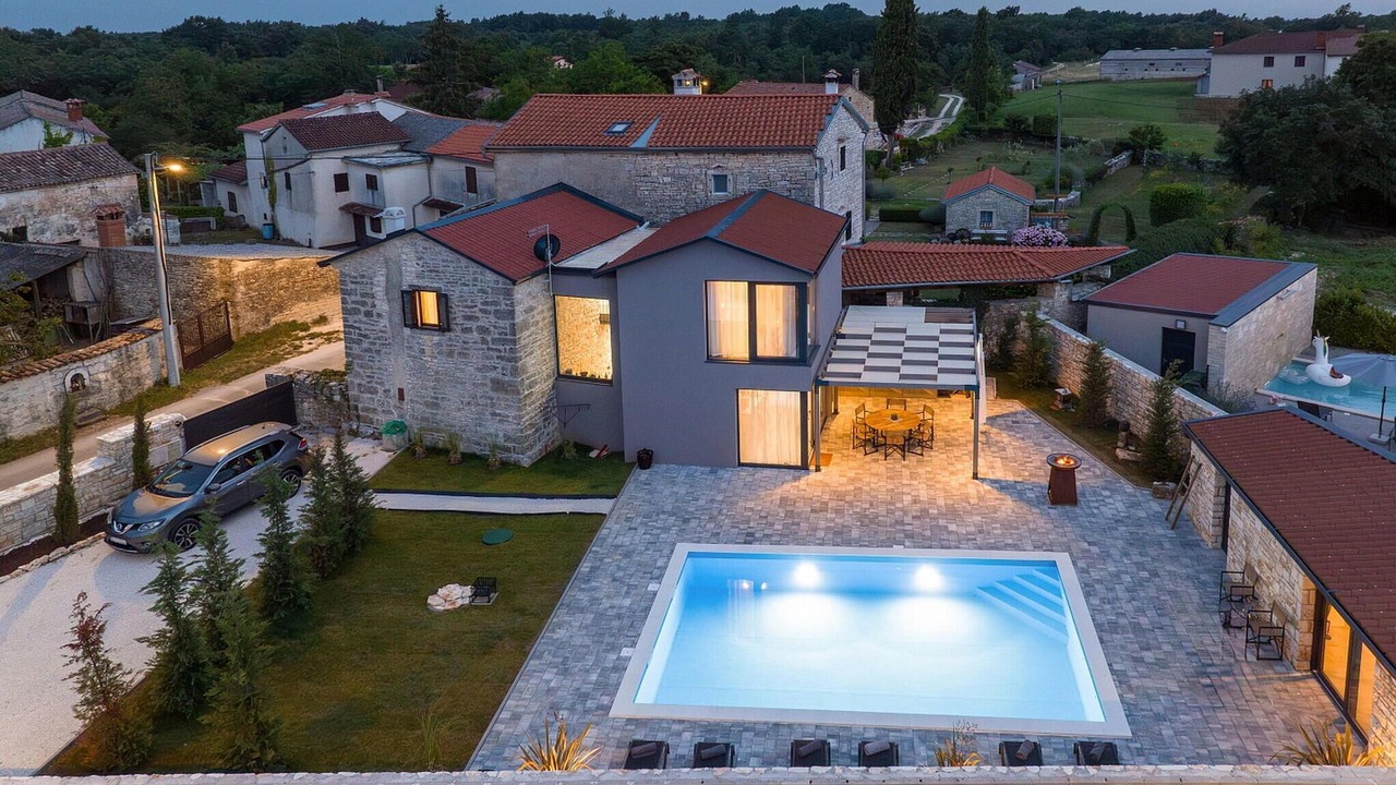 Photo of Outdoor in Zminj