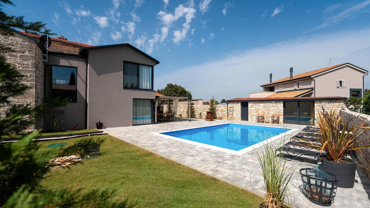 Photo of Outdoor in Zminj