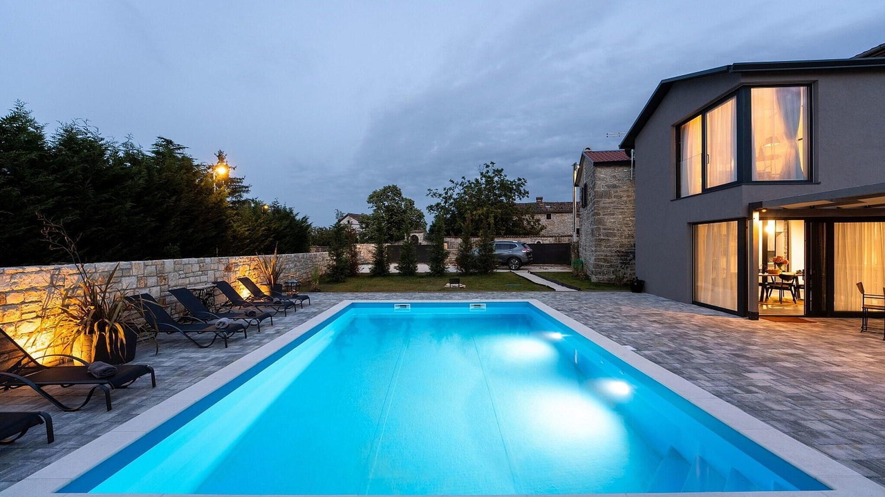 Photo of Outdoor in Zminj