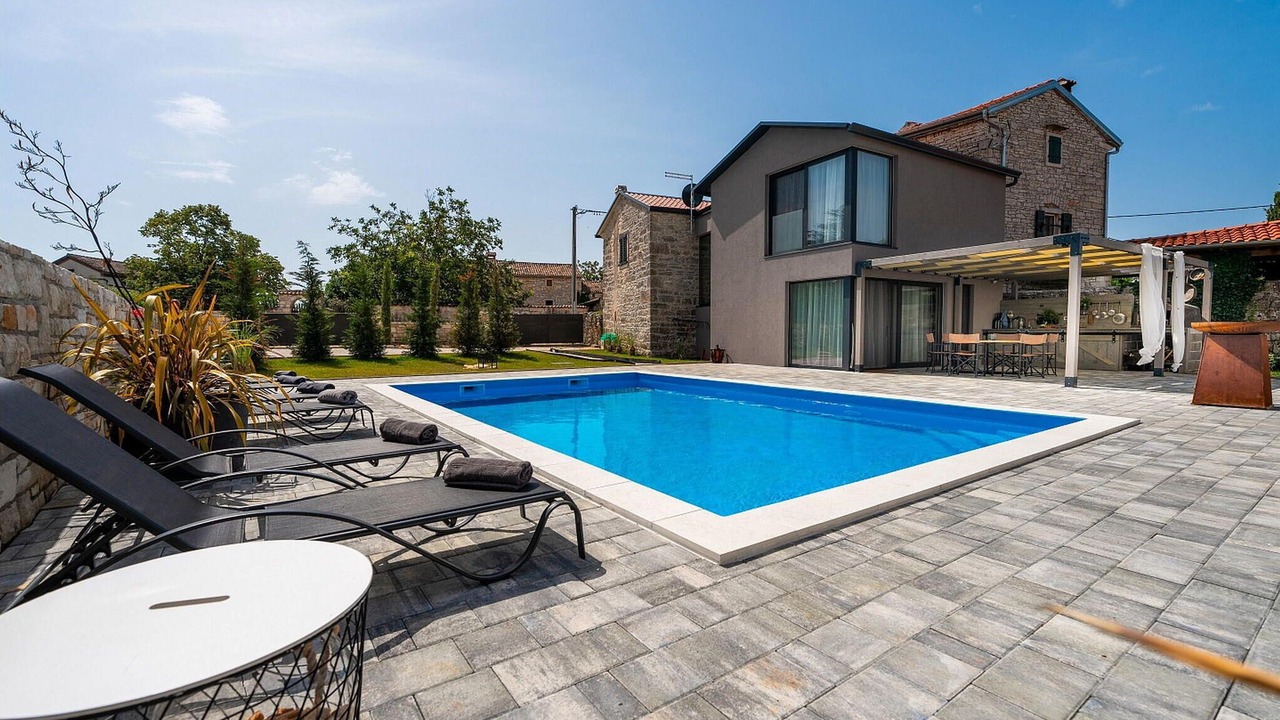 Photo of Outdoor in Zminj