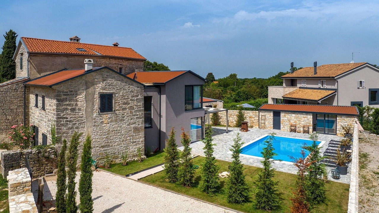 Photo of Outdoor in Zminj