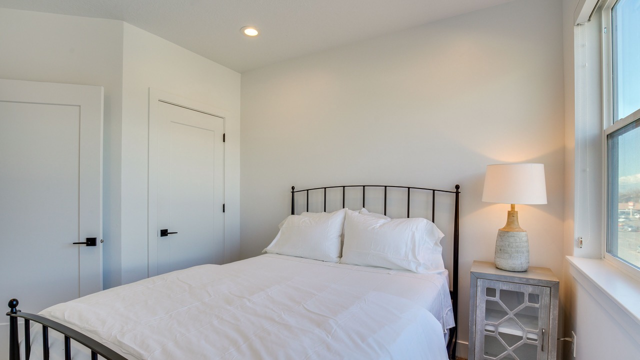 Photo of Bedroom in Central Business District