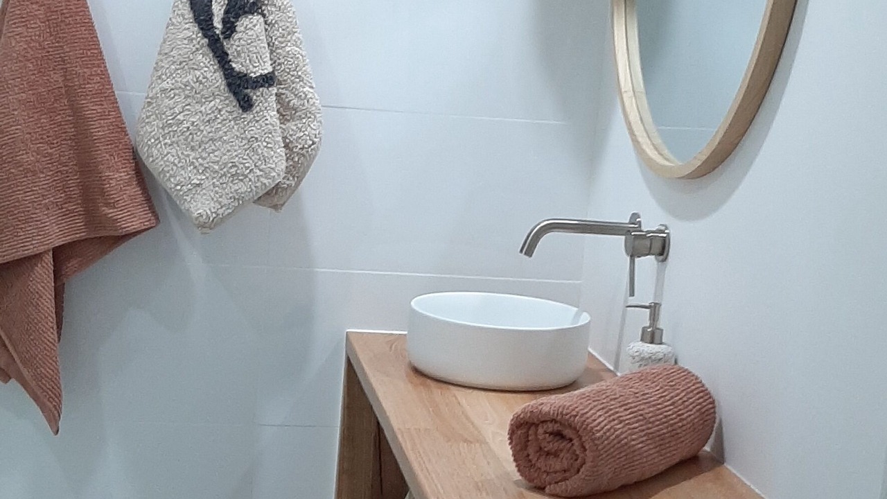 Photo of Bathroom in Yarrawonga