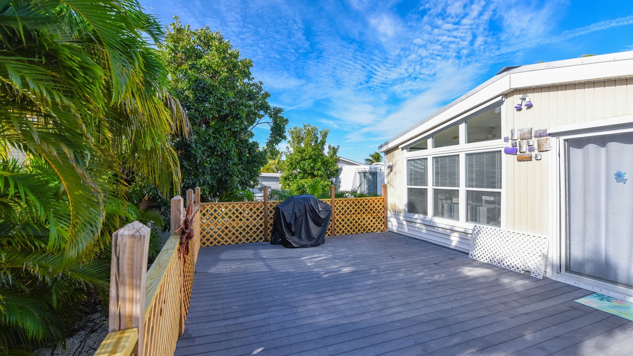 Photo of Patio Balcony in Cutthroat Harbor Estates