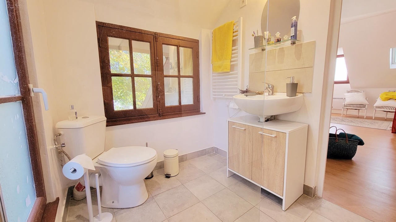 Photo of Bathroom in Villeneuve-sur-Bellot
