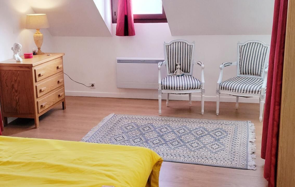 Photo of Bedroom in Villeneuve-sur-Bellot