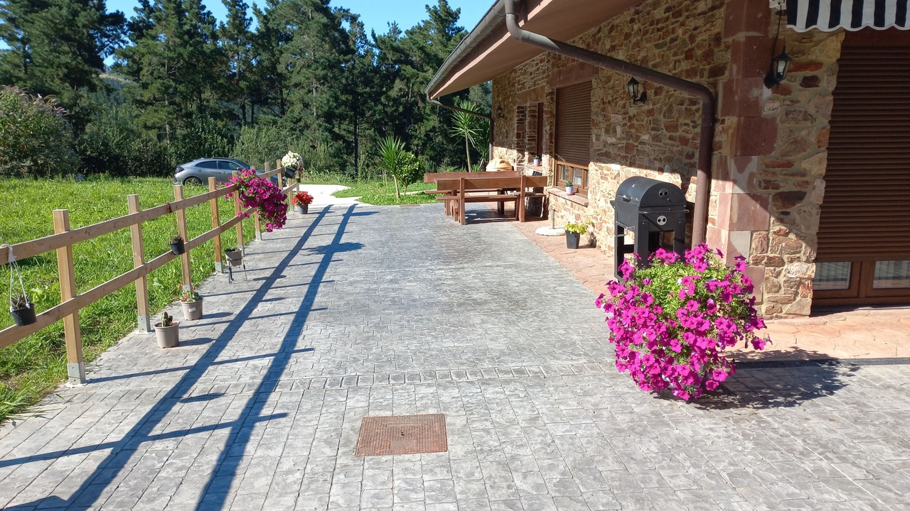 Photo of Outdoor in Ea