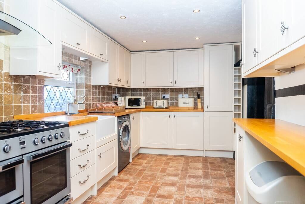 Photo of Kitchen in Brockworth