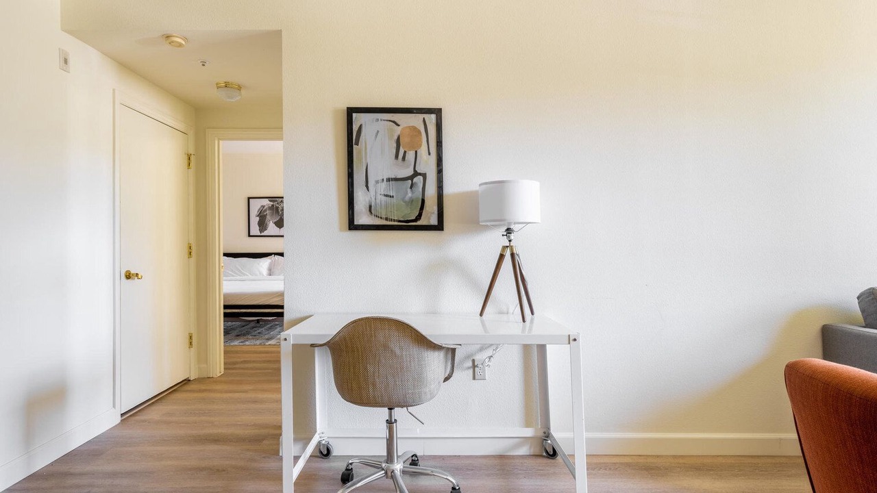 Photo of Bedroom in Mountain View