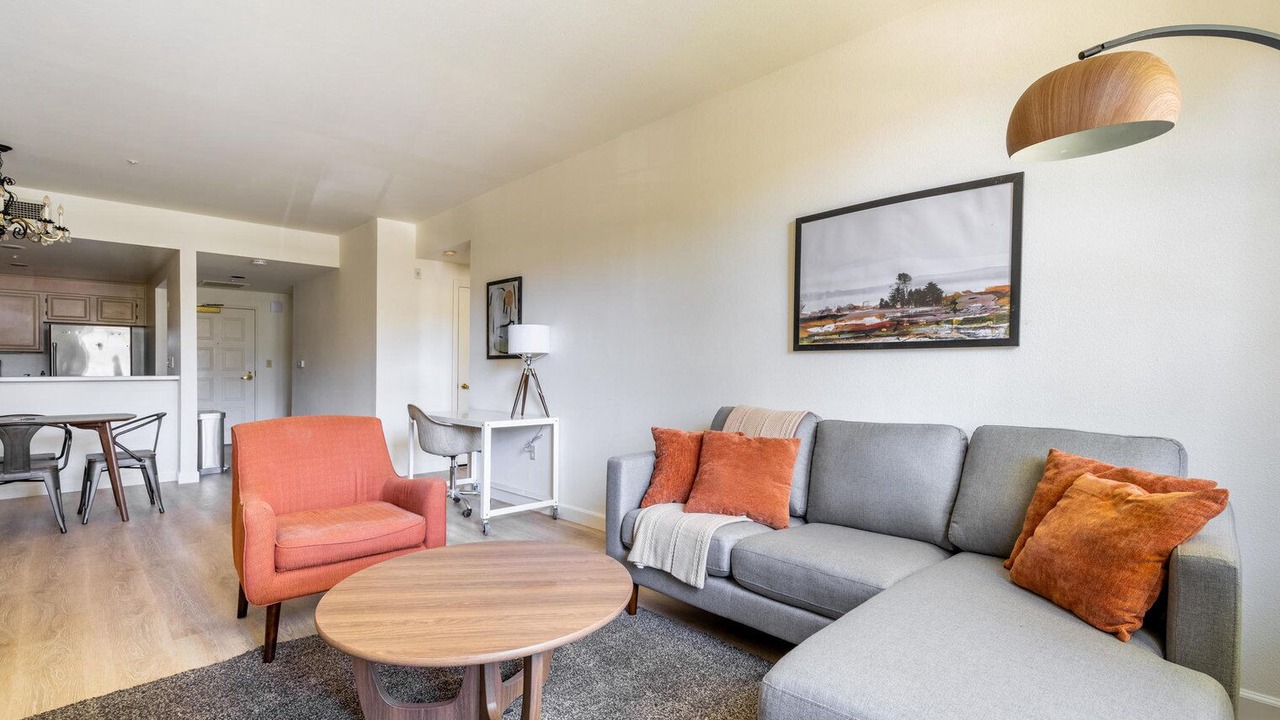 Photo of Livingroom in Mountain View