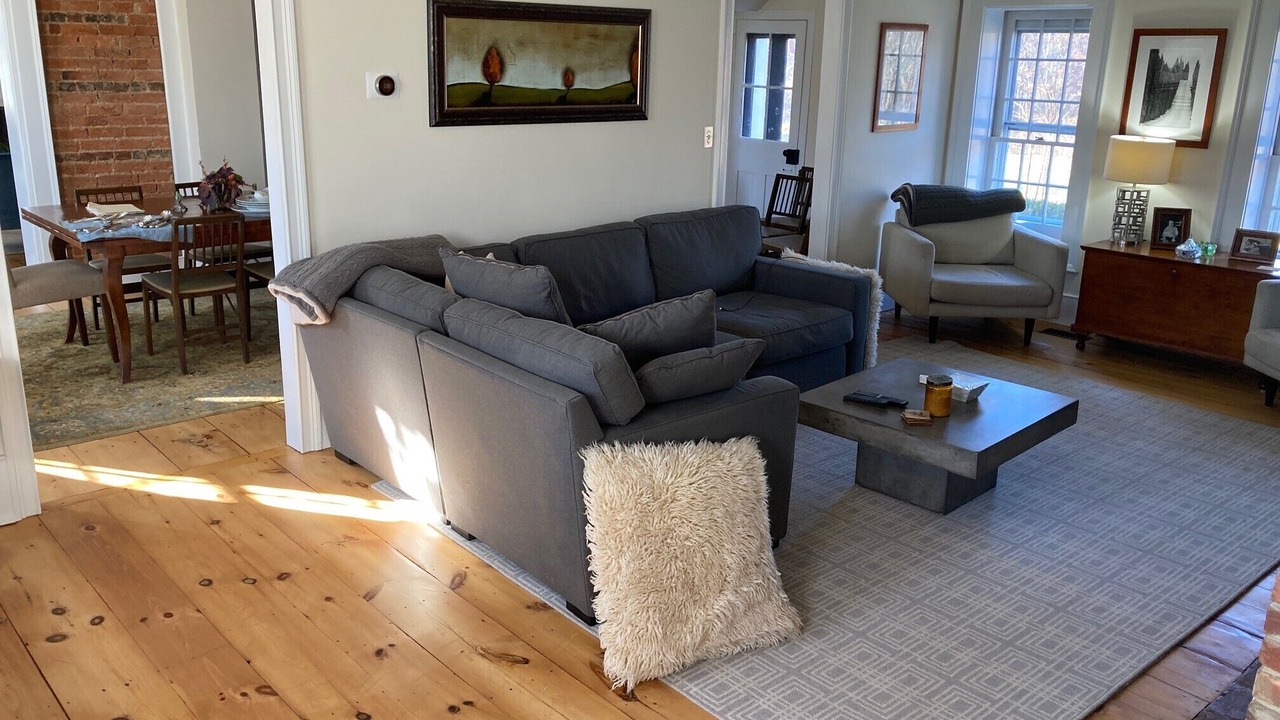 Photo of Livingroom in Montgomery