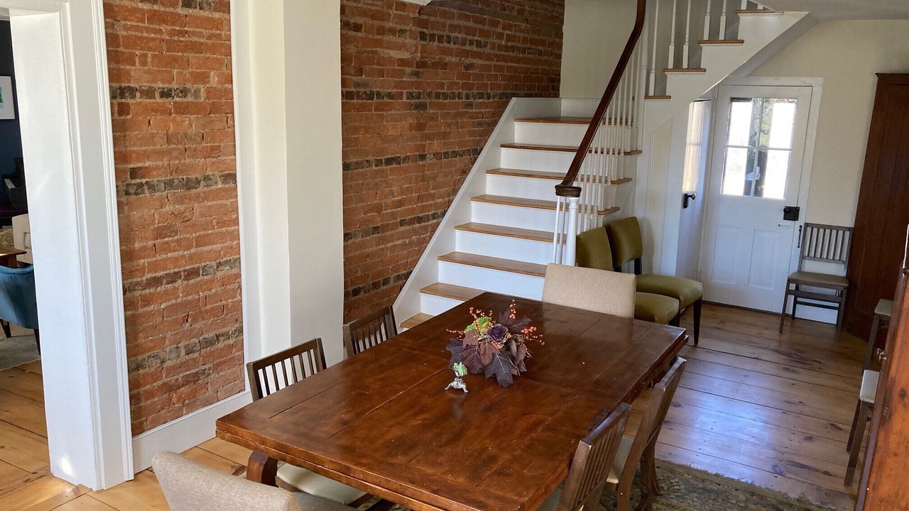 Photo of Others in Montgomery