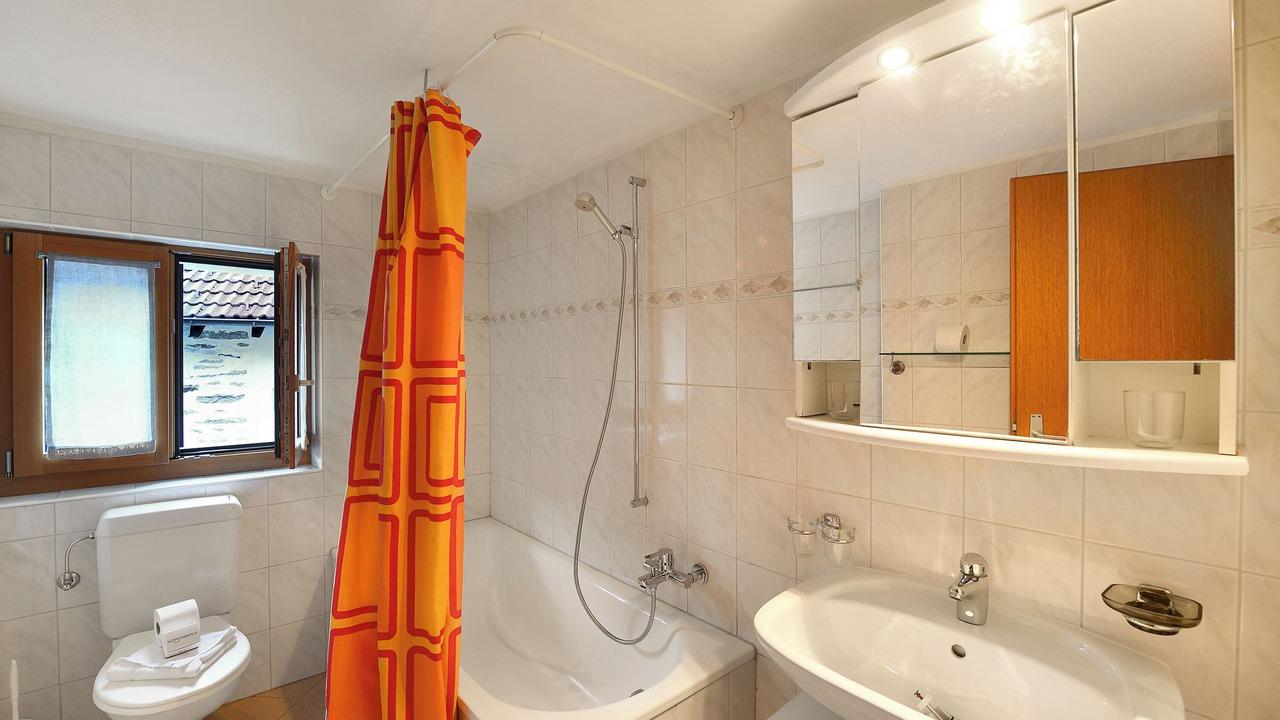 Photo of Bathroom in Frasco