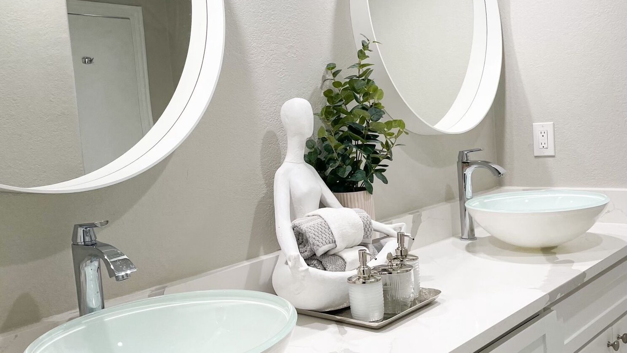 Photo of Bathroom in Grand Prairie