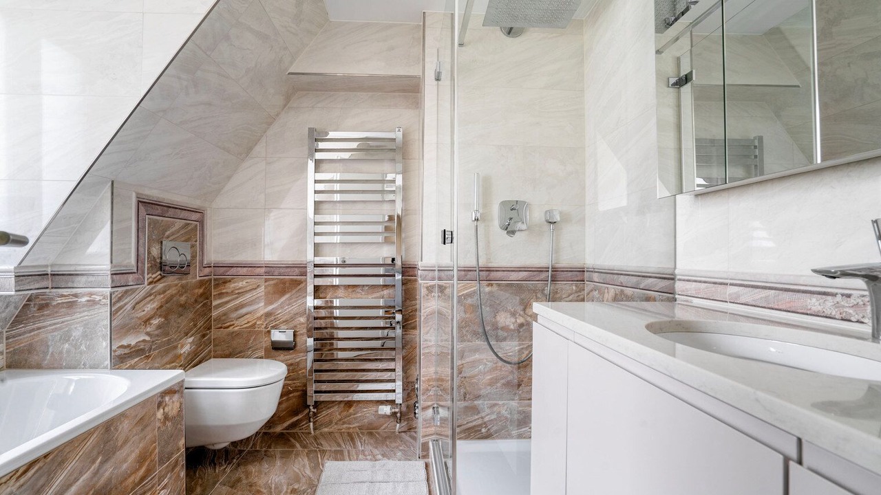 Photo of Bathroom in District 2