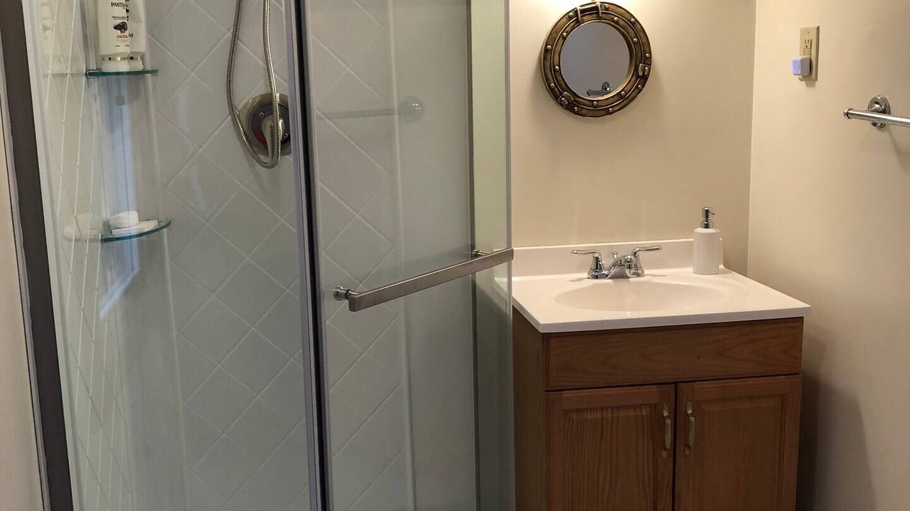 Photo of Bathroom in Town of Webb