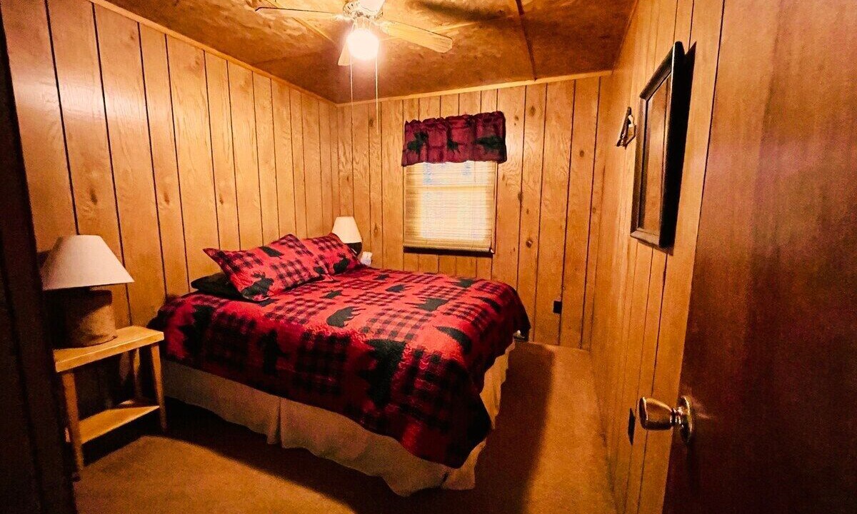 Photo of Bedroom in Town of Macomb