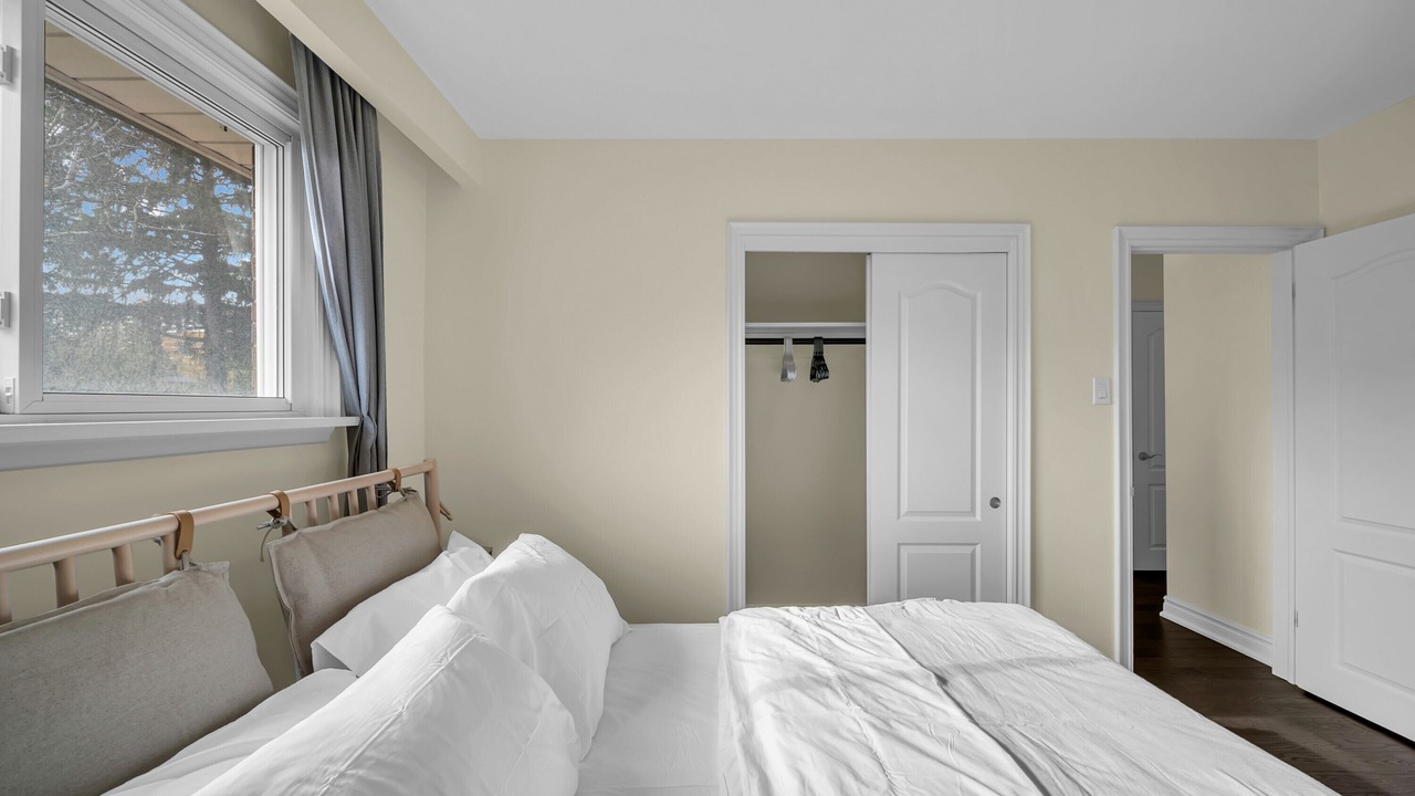 Photo of Bedroom in Newtonbrook