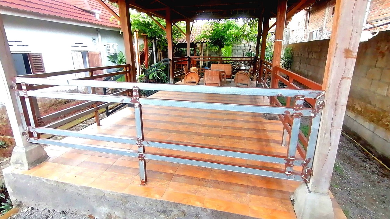 Photo of Patio Balcony in Pakem
