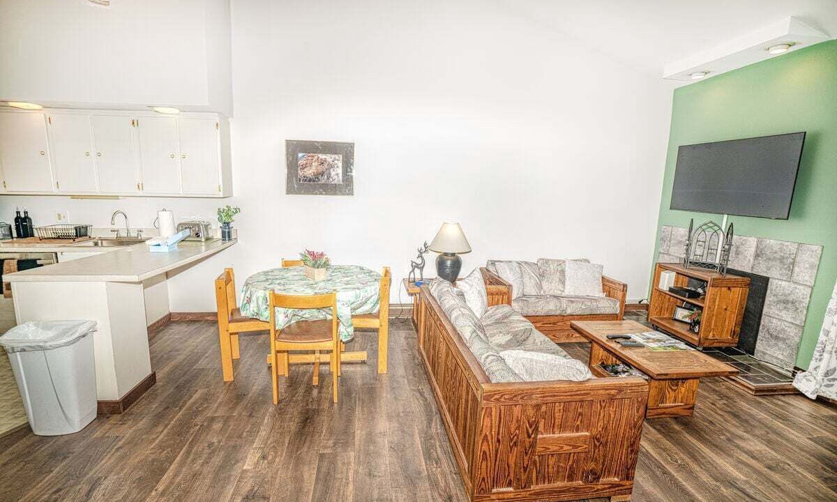Photo of Livingroom in Mendon