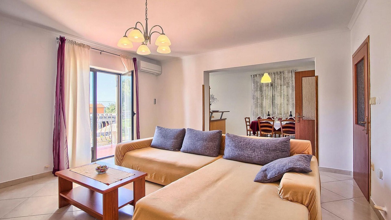 Photo of Bedroom in Tinjan