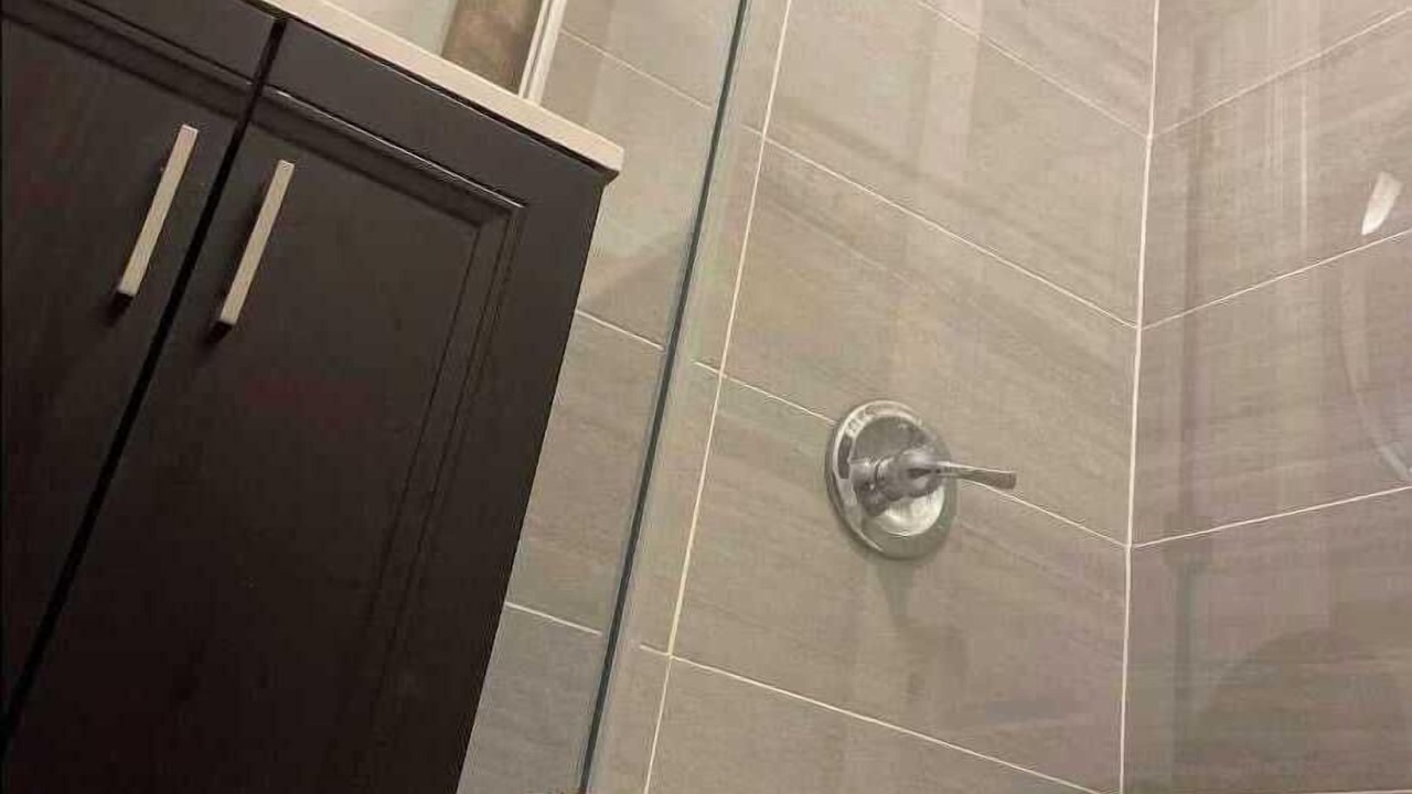 Photo of Bathroom in East Ocean View