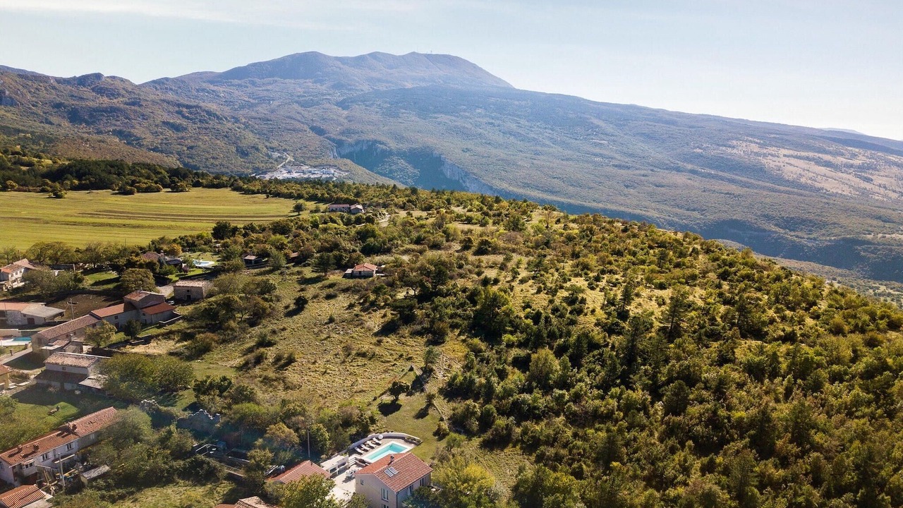 Photo of Others in Lupoglav