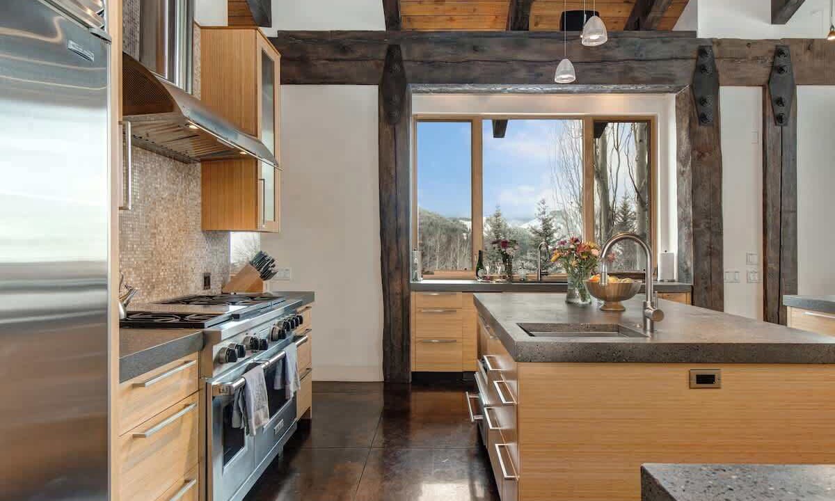Photo of Kitchen in Twin Creeks
