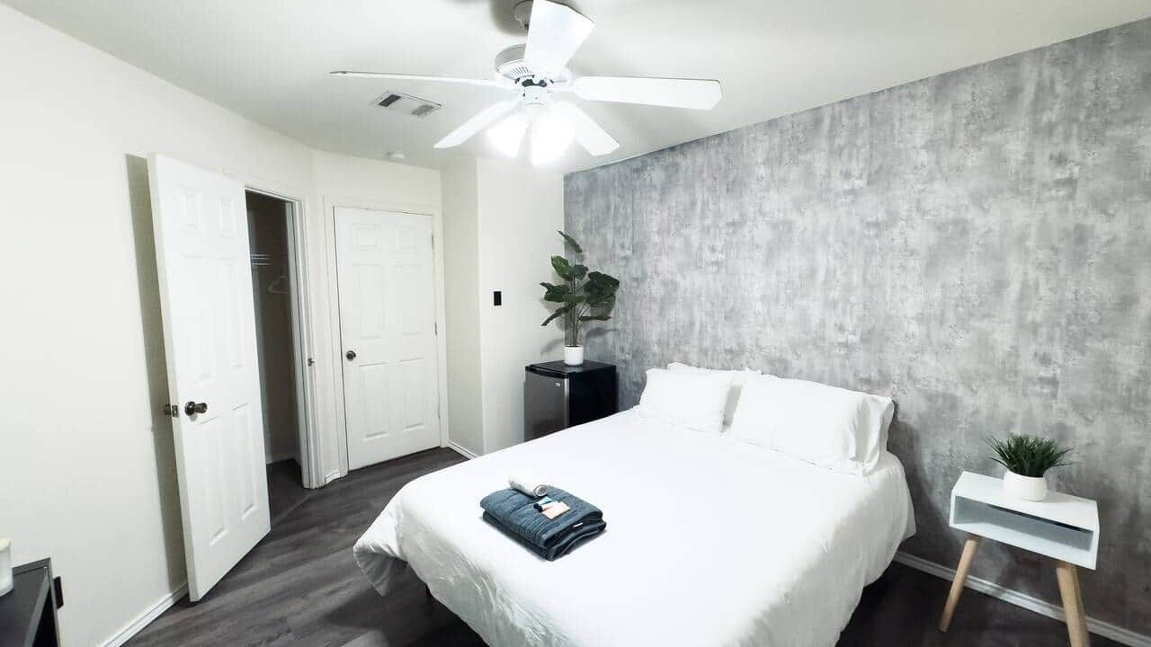 Photo of Bedroom in San Marcos