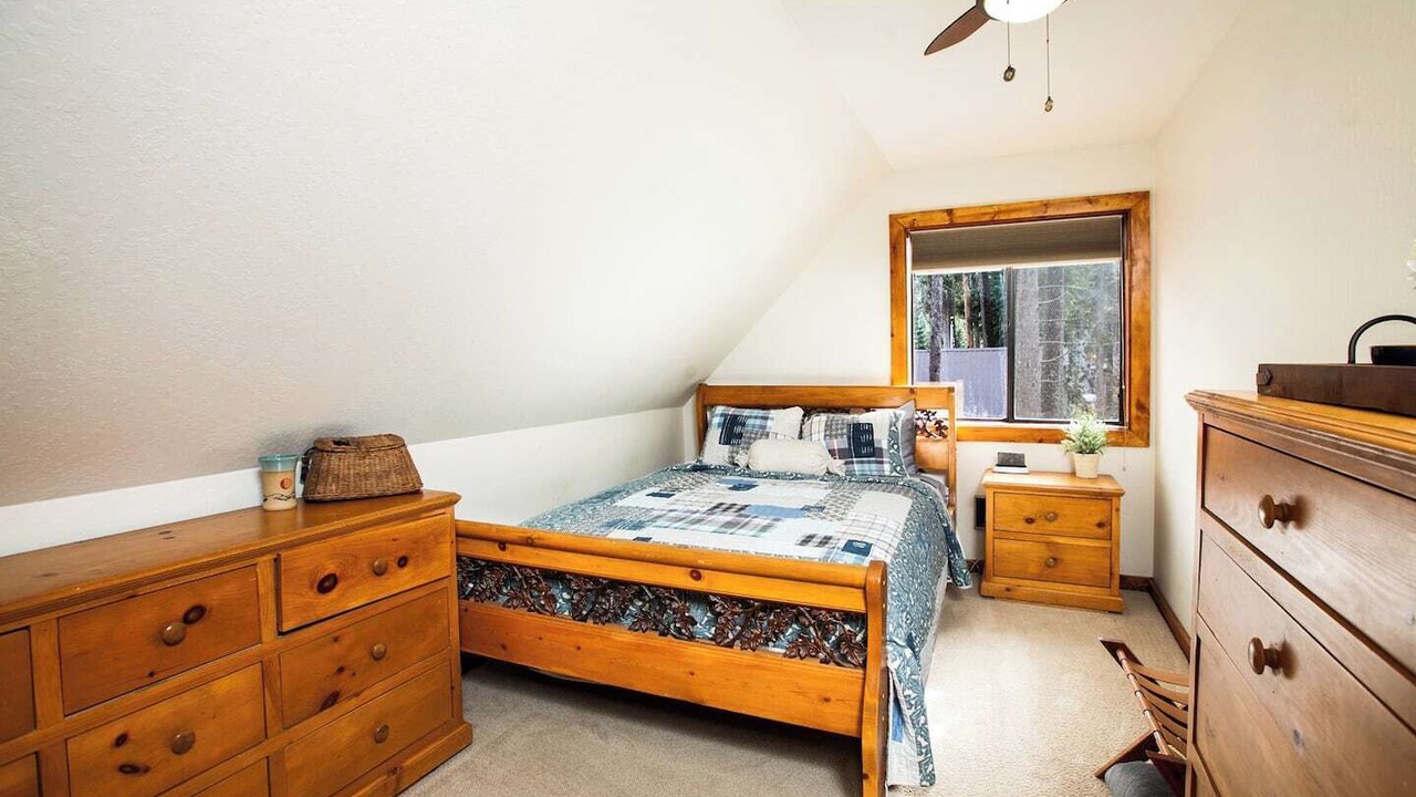 Photo of Bedroom in Donner Lake Woods
