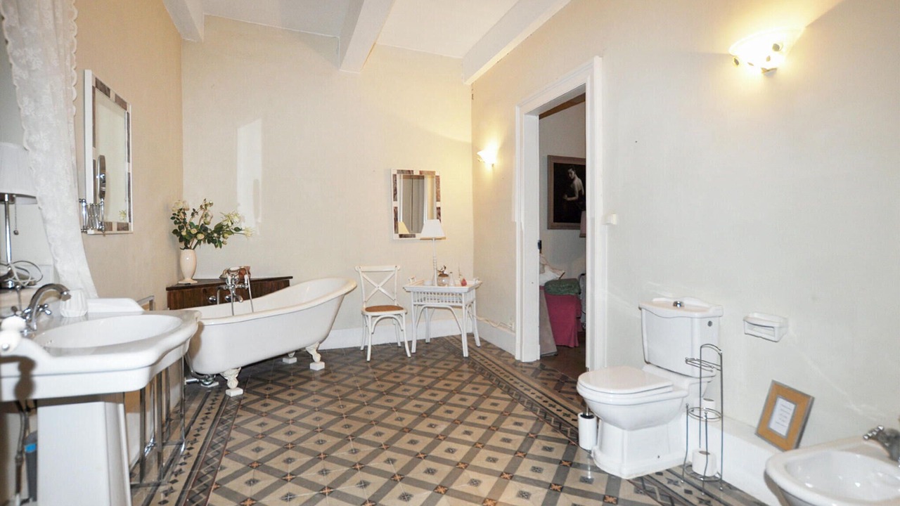 Photo of Bathroom in Ventenac-en-Minervois