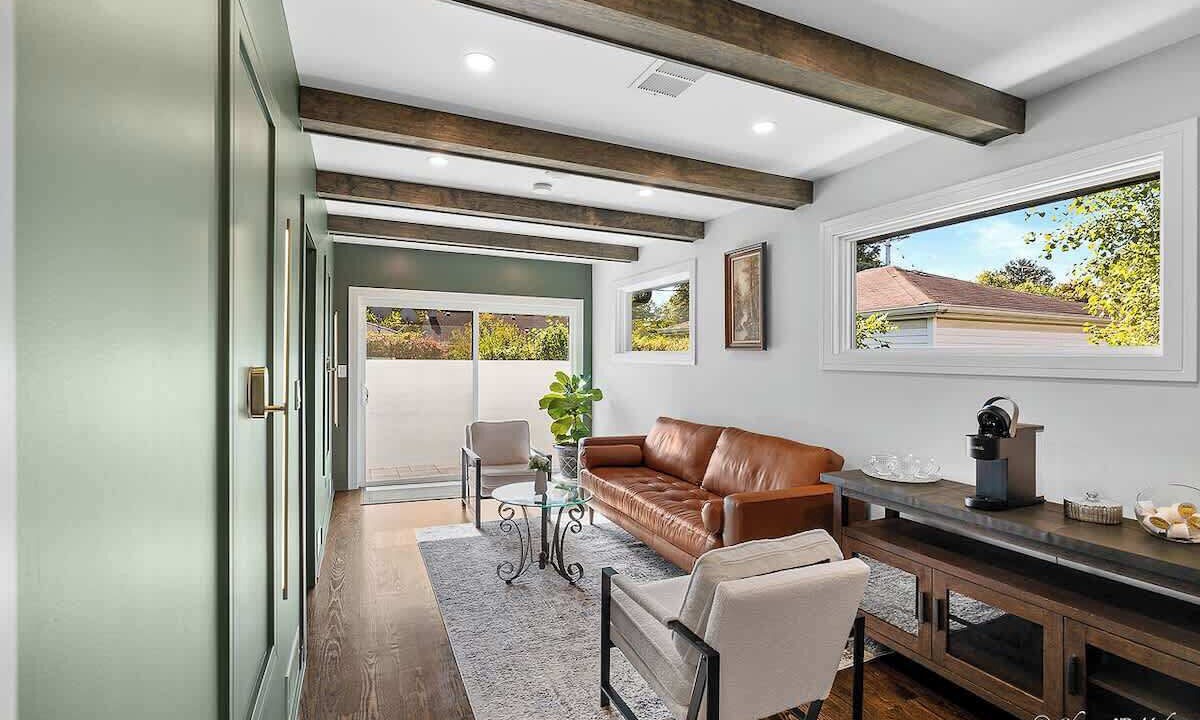 Photo of Bedroom in Skokie