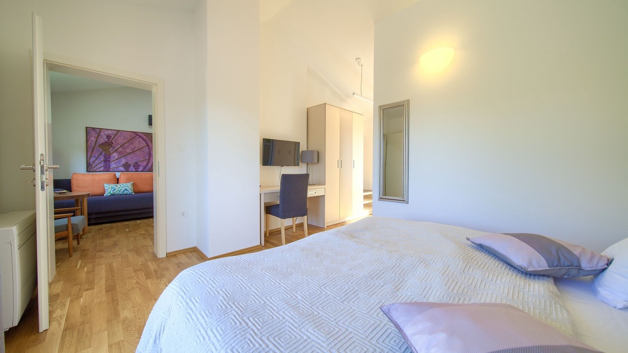 Photo of Bedroom in Risika