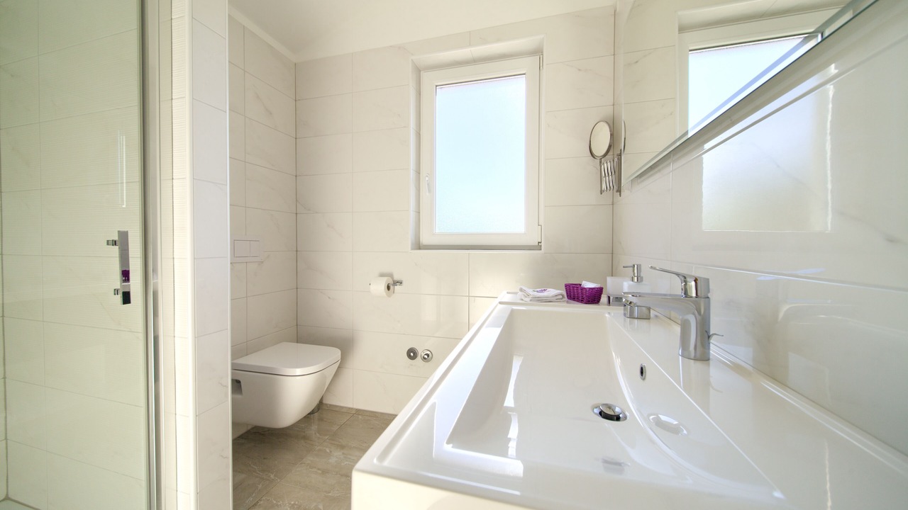 Photo of Bathroom in Risika