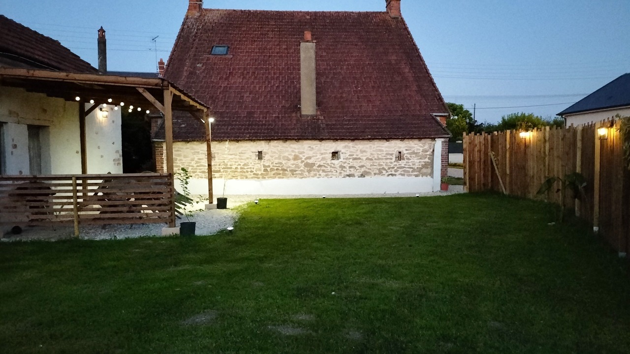 Photo of Outdoor in Varennes-Changy