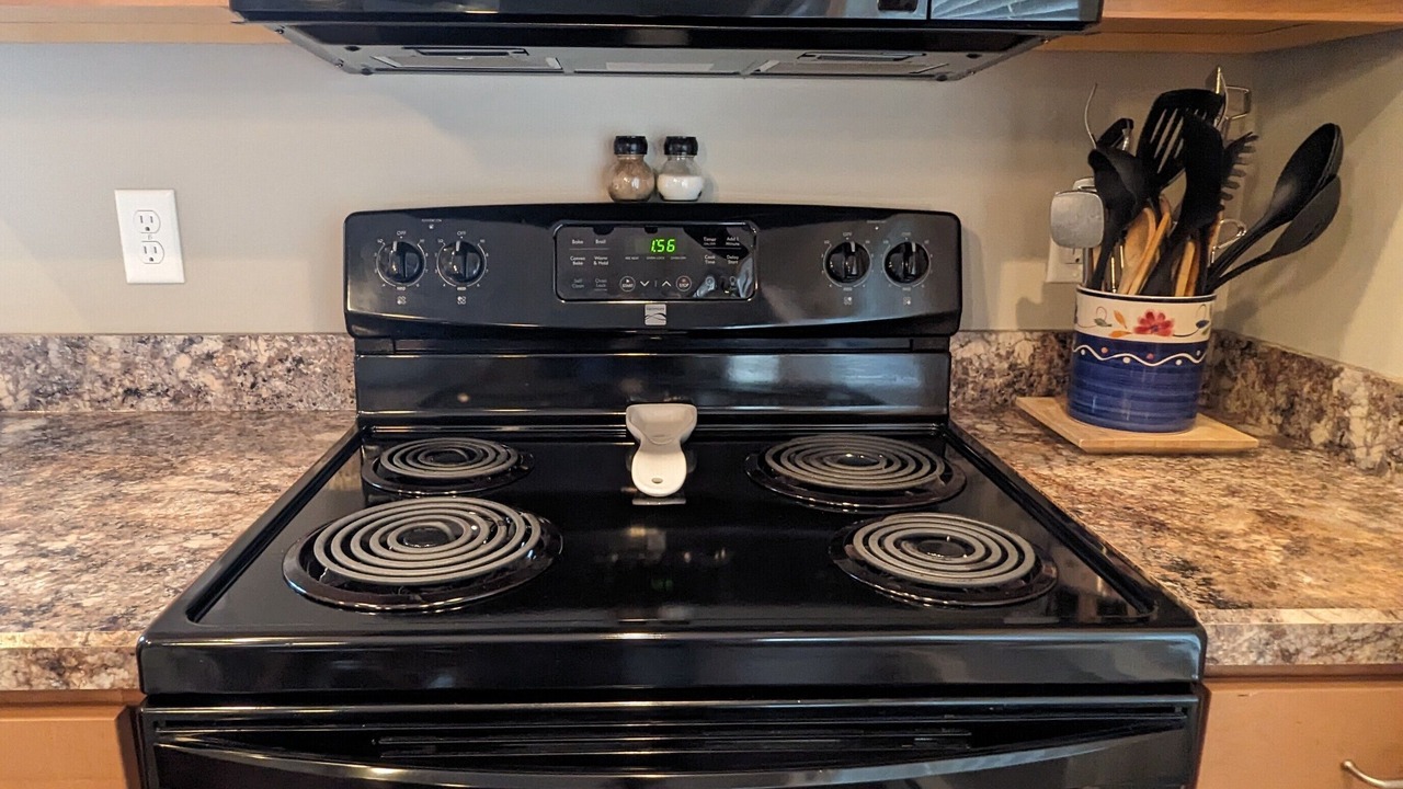 Photo of Kitchen in Clay