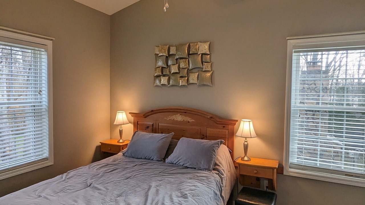 Photo of Bedroom in Clay