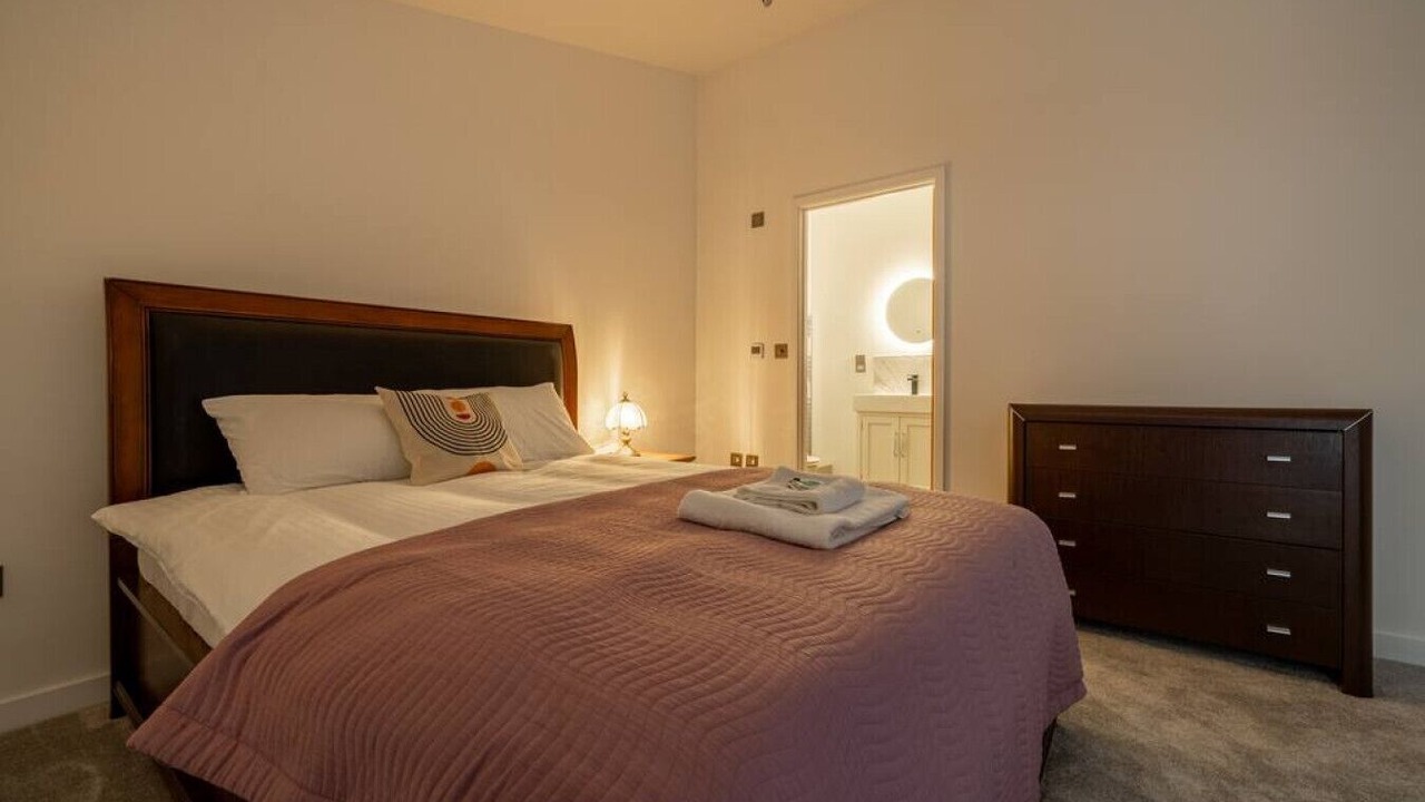 Photo of Others in Redlynch