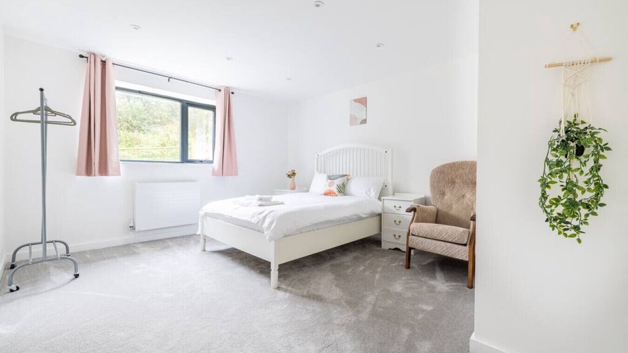 Photo of Bedroom in Redlynch