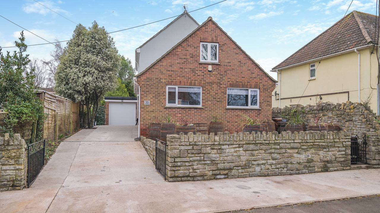 Photo of Outdoor in Street