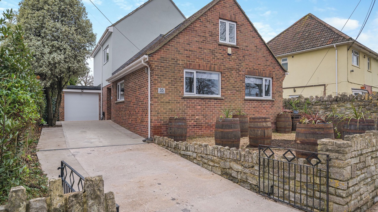 Photo of Outdoor in Street