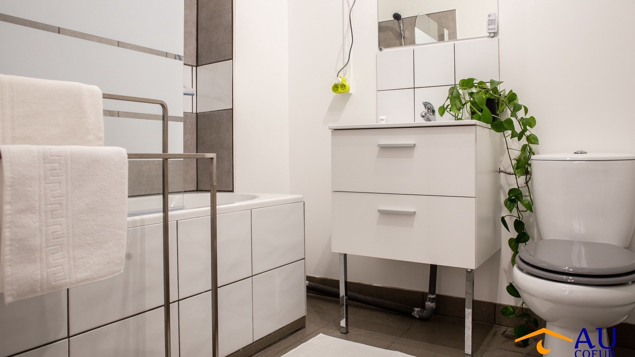 Photo of Bathroom in Saint-Mathieu