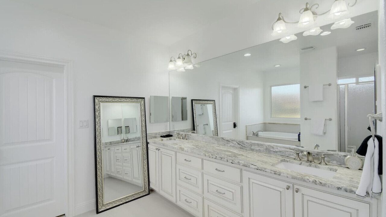 Photo of Bathroom in Brushy Bend Park