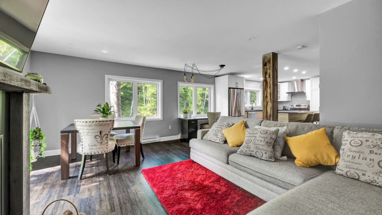 Photo of Livingroom in Duhamel