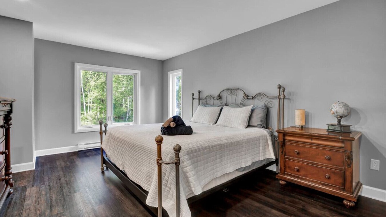 Photo of Bedroom in Duhamel