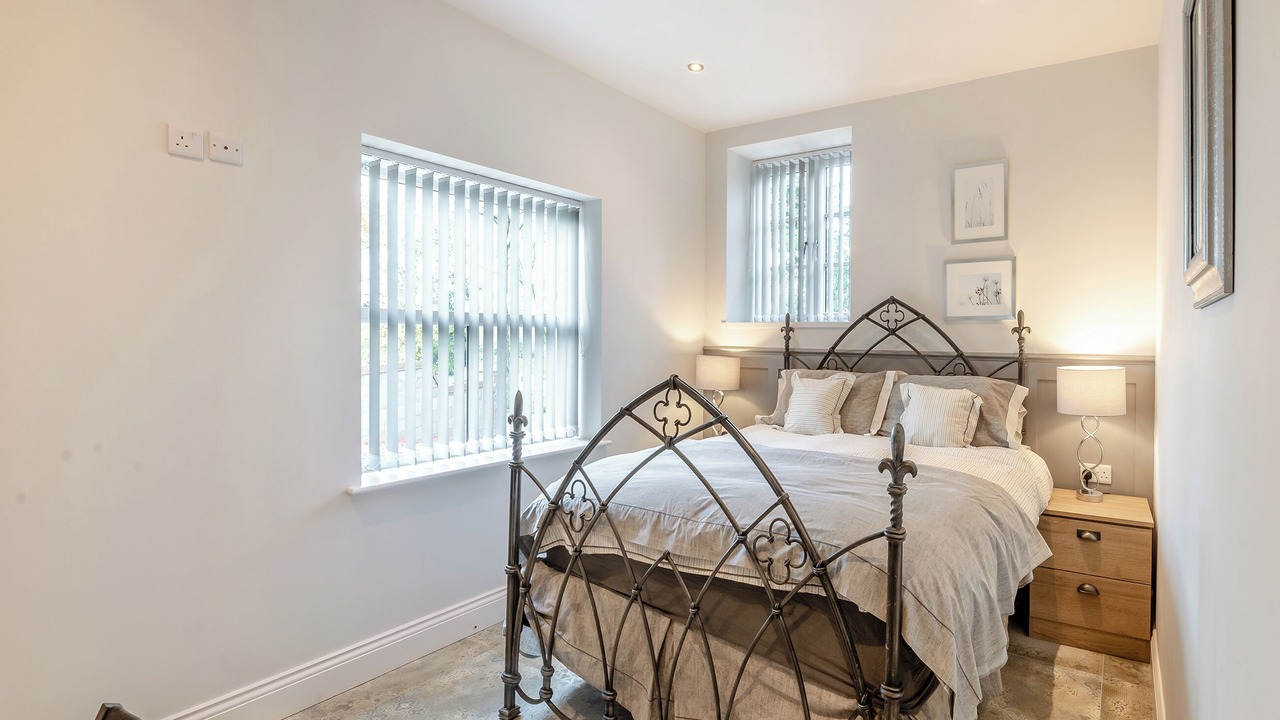 Photo of Others in Cottingham